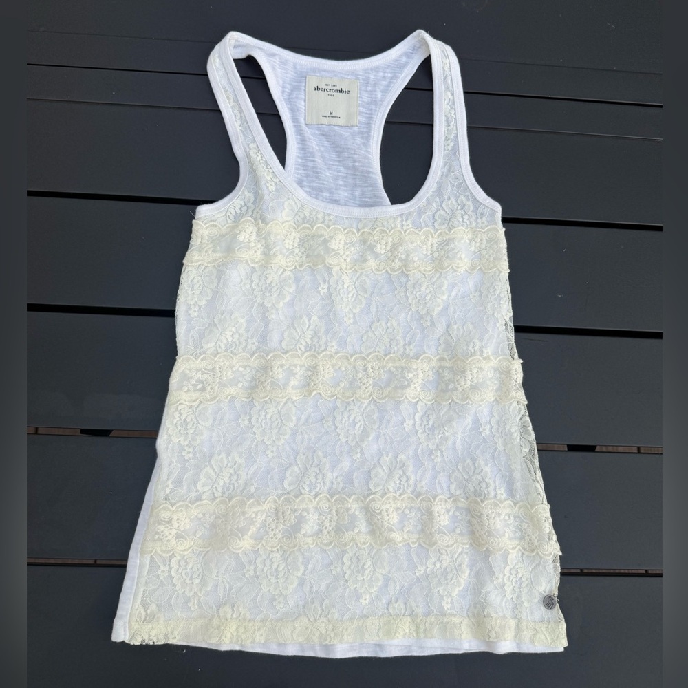 Y2K Abercrombie kids Ivory and White Floral Lace Tank Top Size Medium Vintage